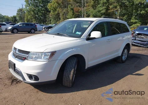 2017 Dodge Journey Sxt z USA, uszkodzony, nr VIN 3C4PDCBG2HT526451
